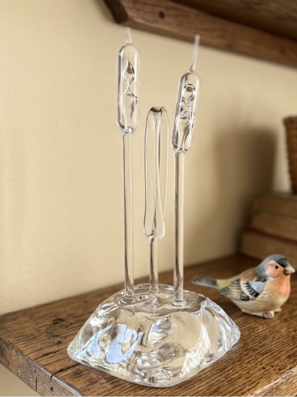BERTING GLASS Clear Glass Cattails Bulrushes & 1 leave
Symbol of Hope